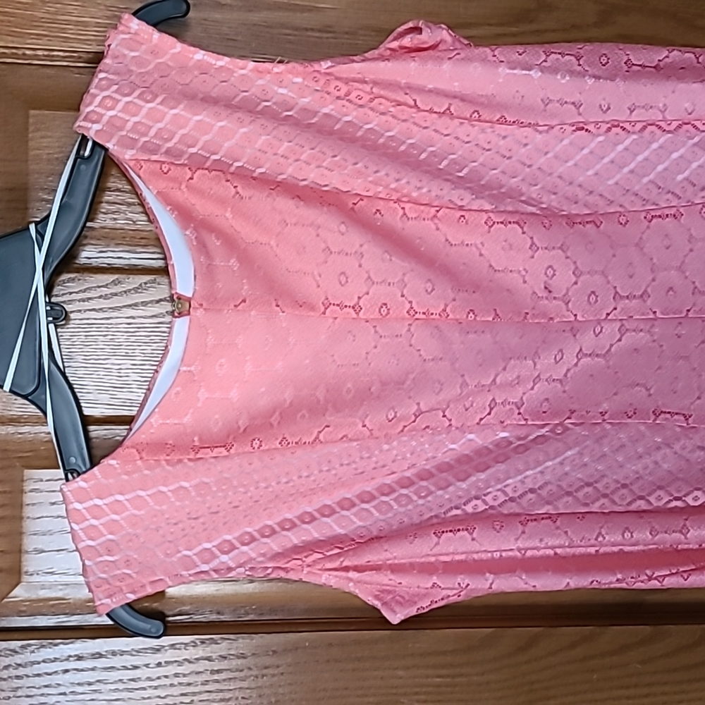 Dress - Picture 2 of 6